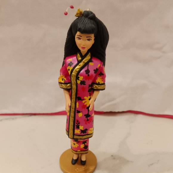 Chinese Barbie Tree Ornament 1997 - Picture 2 of 2